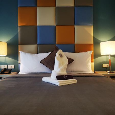 Yes Hotel Pandi Bulacan מראה חיצוני תמונה