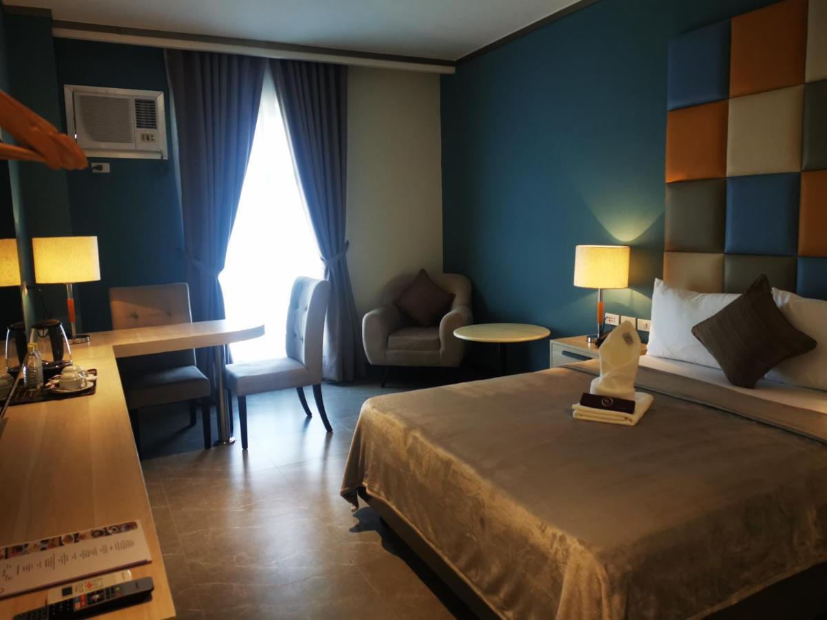 Yes Hotel Pandi Bulacan מראה חיצוני תמונה